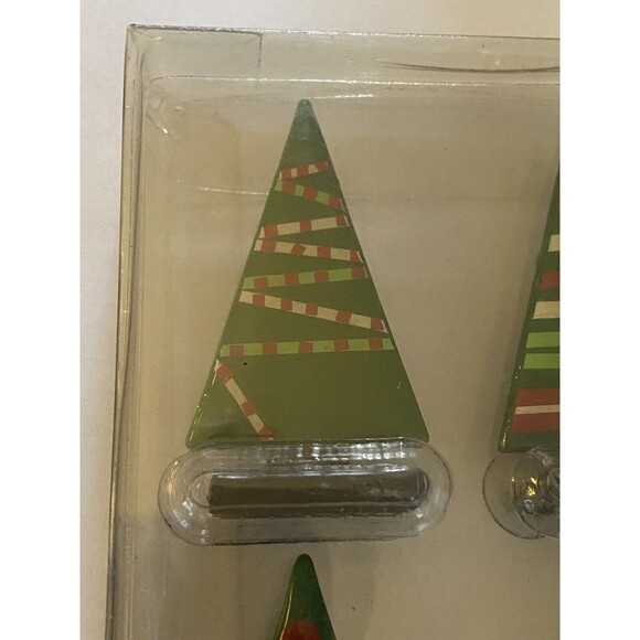 2 DII Design Imports Mini Christmas Trees Flat Metal Glossy Enamel 4 Pack - Picture 5 of 9